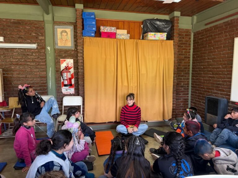 Día del Estudiante en la Escuela Padre Félix Enrique – Taller con Liliana Picco